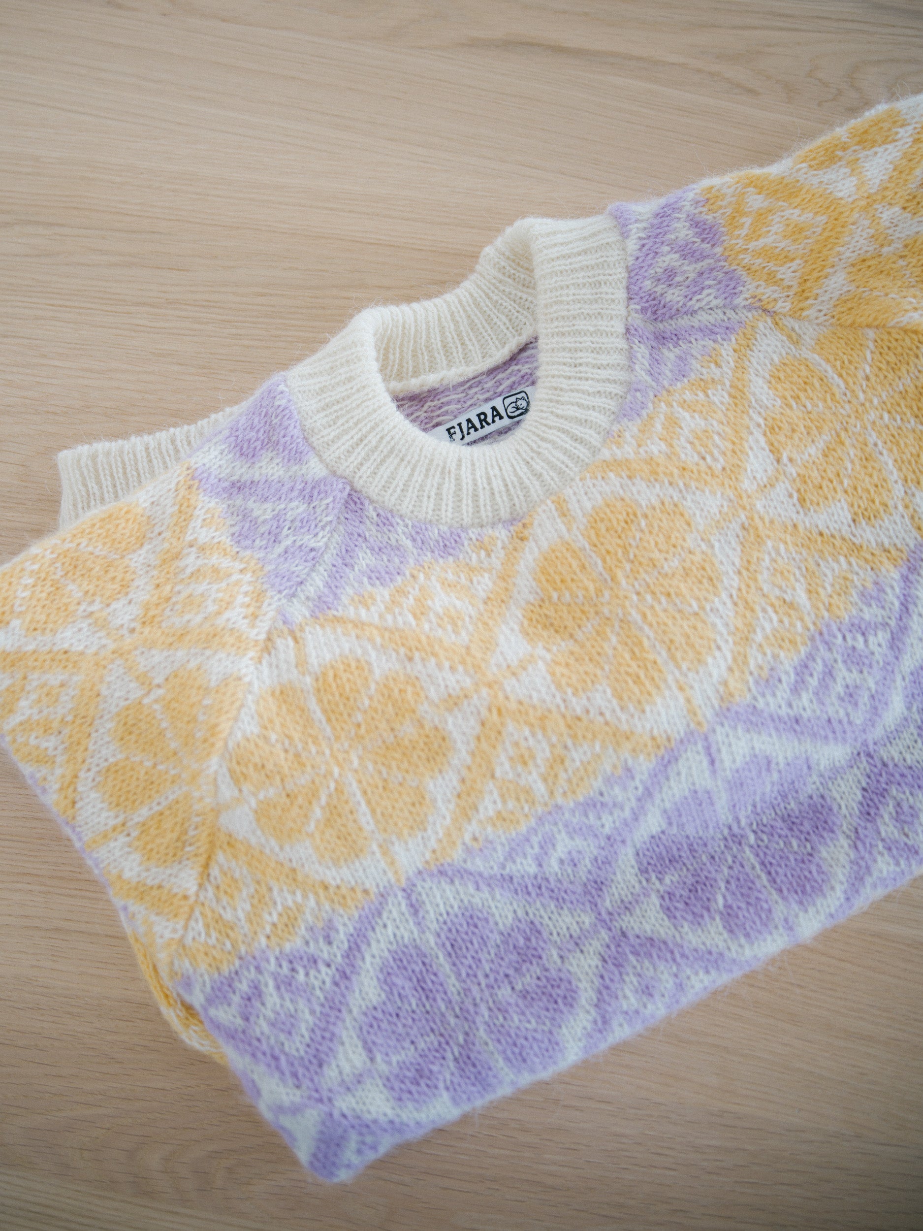 Saga Sweater Purple & Yellow