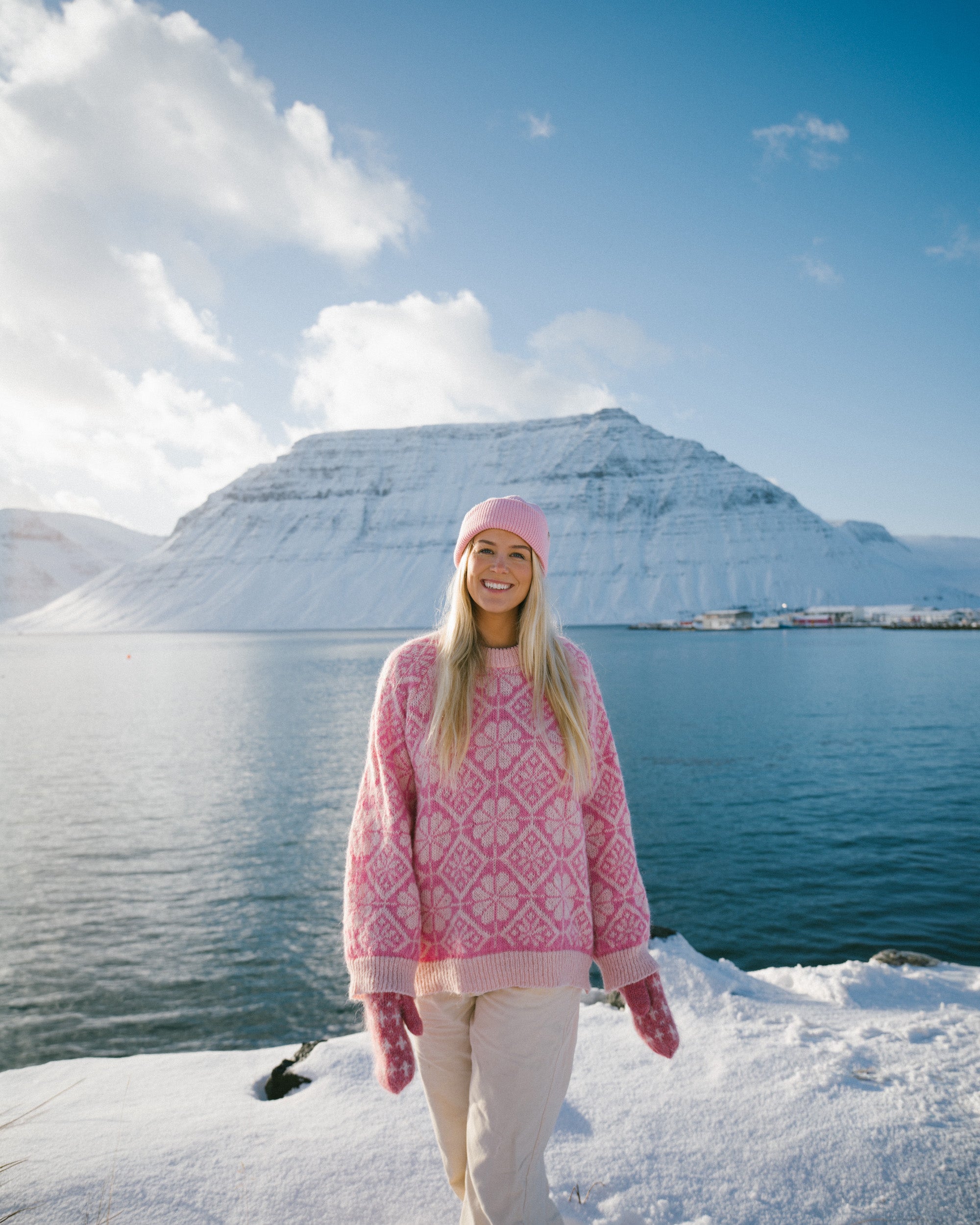 Saga Sweater Pink & Pink